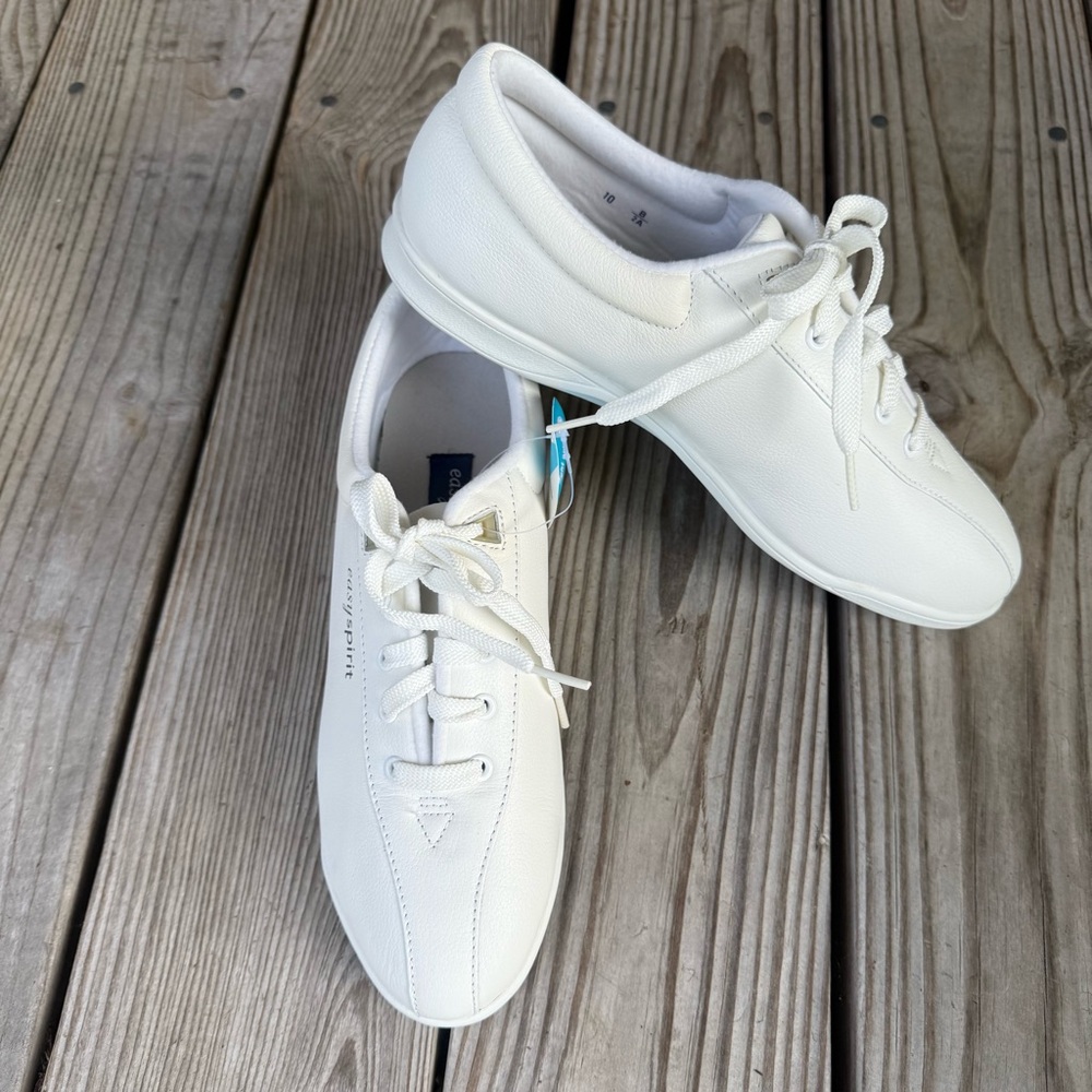 Easy Spirit AP1 Leather Sneakers White Oxford Lace Up Flats Shoe Size 10 B Comfy